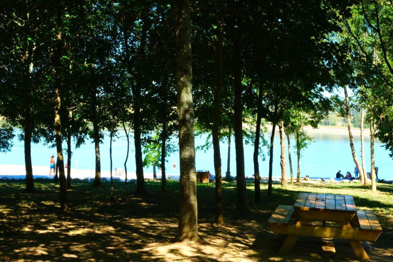 Вілла L'Oasis Des Pyrenees Campuzan Екстер'єр фото