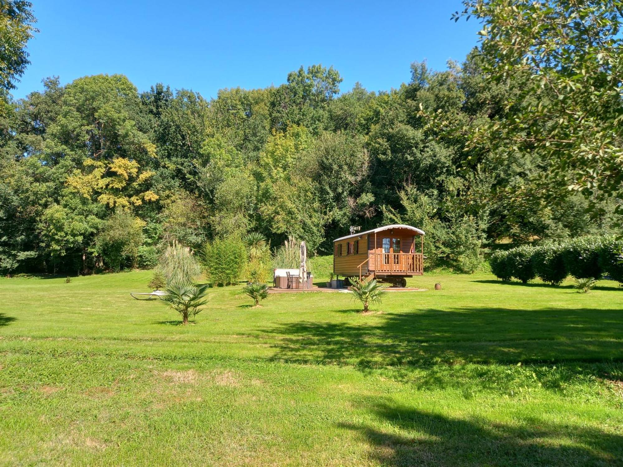 Вілла L'Oasis Des Pyrenees Campuzan Екстер'єр фото