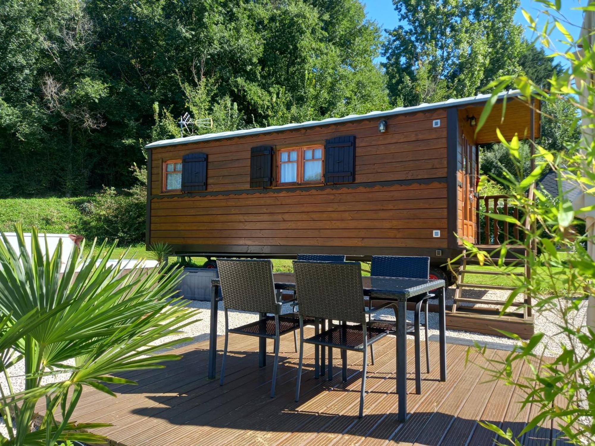 Вілла L'Oasis Des Pyrenees Campuzan Екстер'єр фото