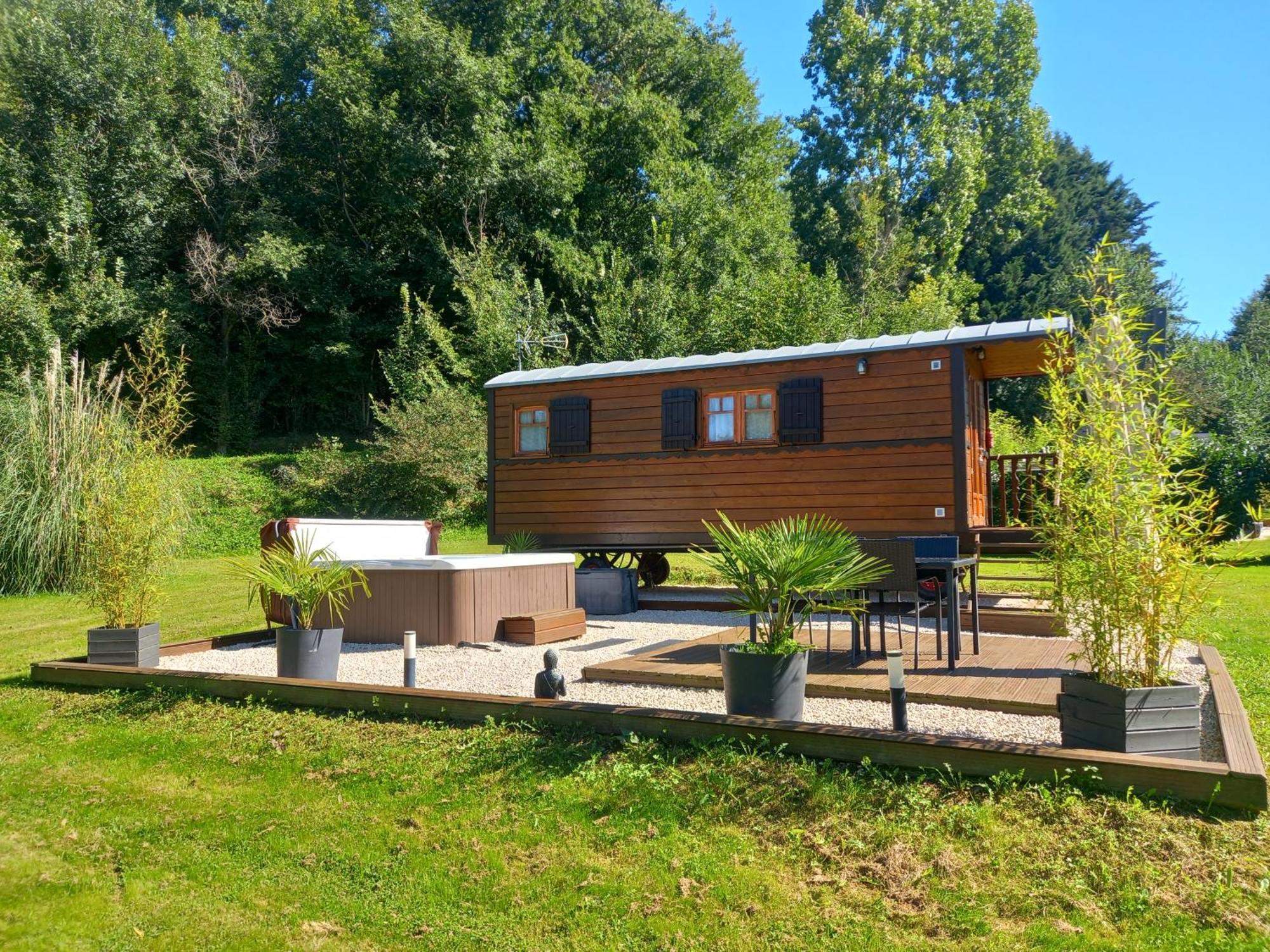 Вілла L'Oasis Des Pyrenees Campuzan Екстер'єр фото